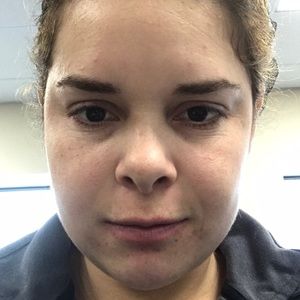 Meet your Posher, Claudia